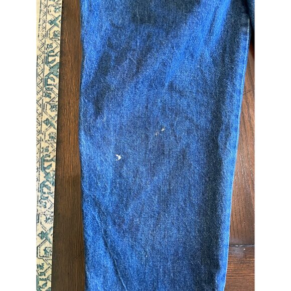 Vintage Chic Medium Wash High Waist Mom Jeans Made in USA Distressed Paint 22 - Picture 8 of 13